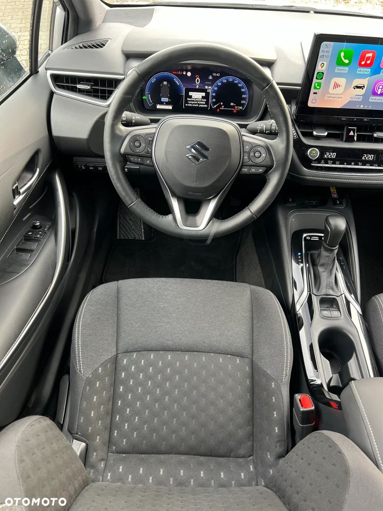 Suzuki Swace 1.8 Hybrid Elegance CVT - 8