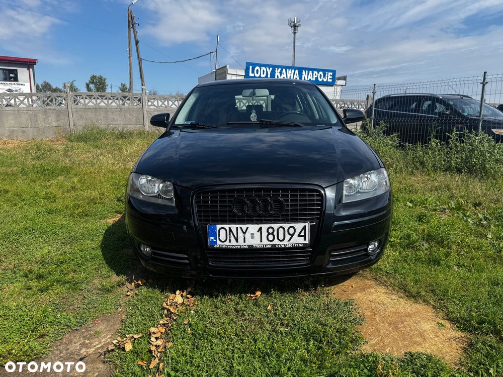 Audi A3 Sportback 1.6 Ambiente - 3