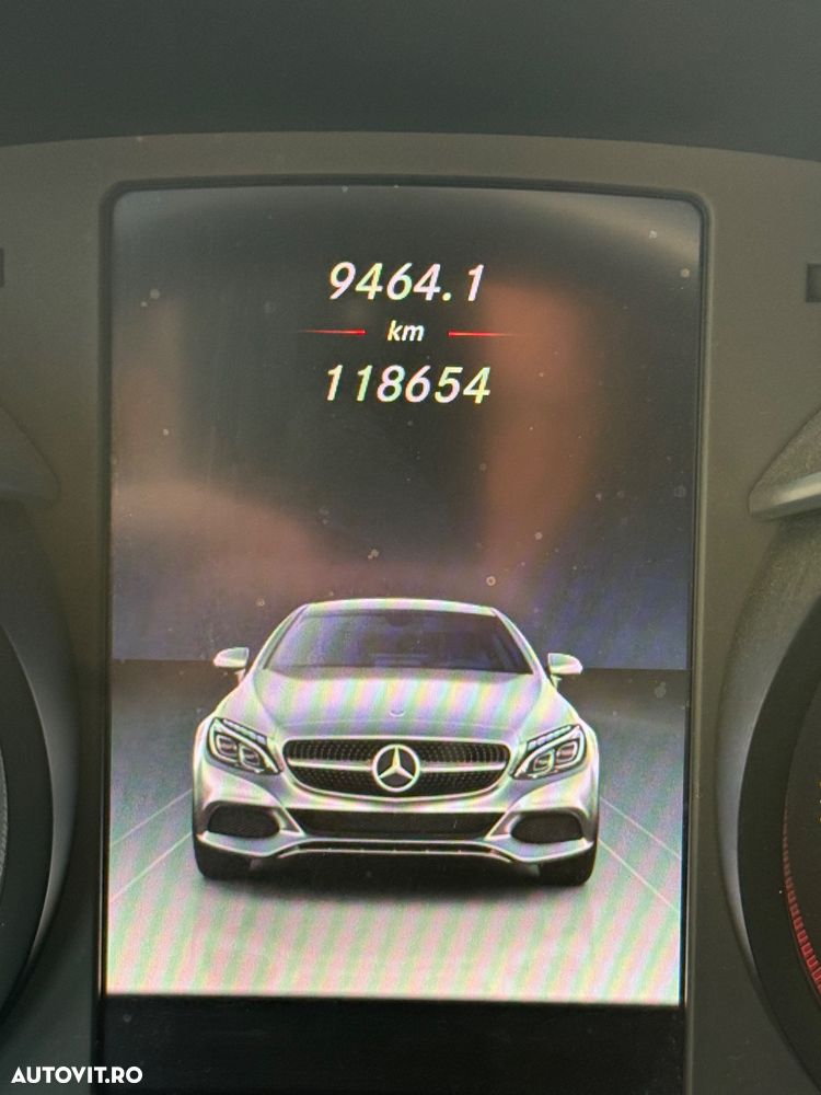 Mercedes-Benz C - 10