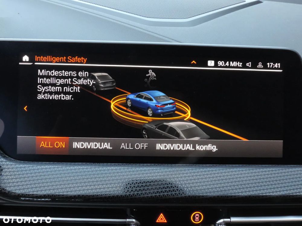 BMW Seria 2 218i Edition Colorvision - 4