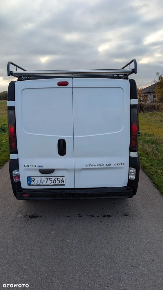 Opel Vivaro - 6