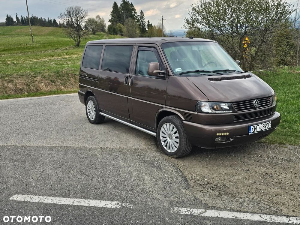 Volkswagen Multivan - 4