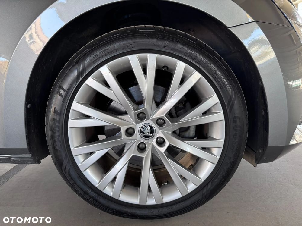 Skoda Superb 2.0 TSI Ambition DSG - 41