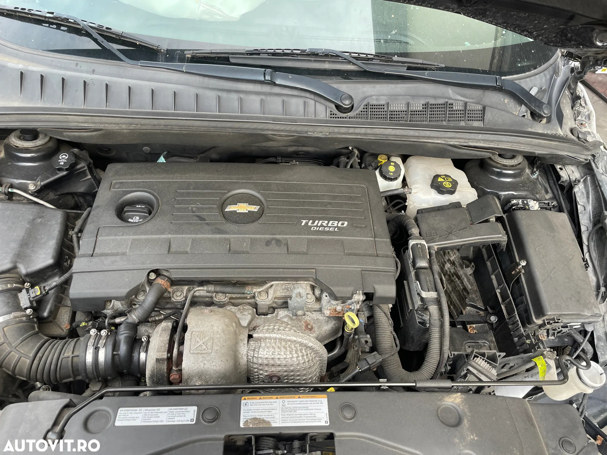 Dezmembram  Chevrolet Orlando 2012 7 locuri2.0 d - 4