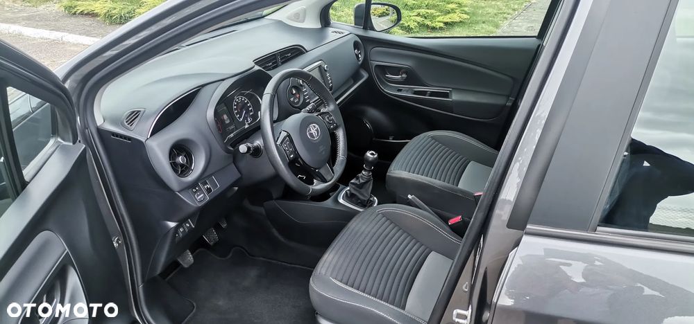 Toyota Yaris 1.5 Life - 15