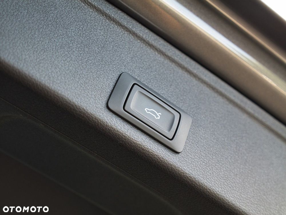 Audi A4 Allroad - 37