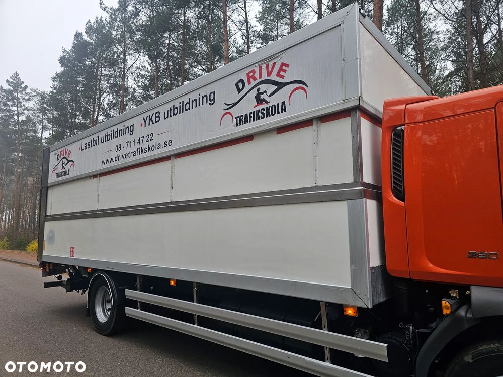 Volvo FL  4X2 - 5