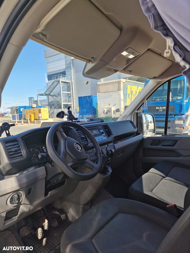 Volkswagen Crafter - 11