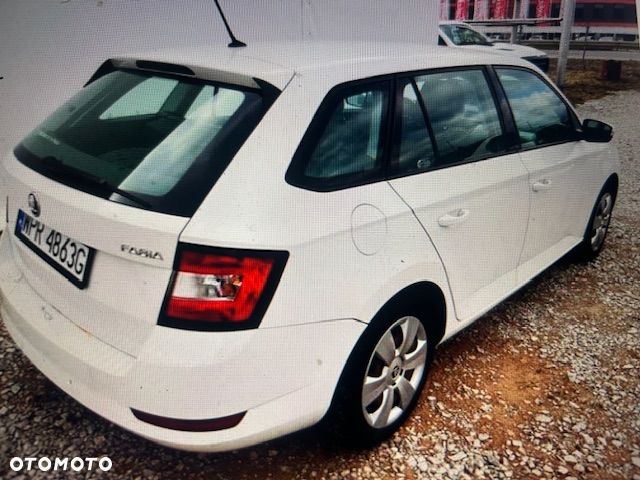 Skoda Fabia 1.0 TSI Ambition - 4