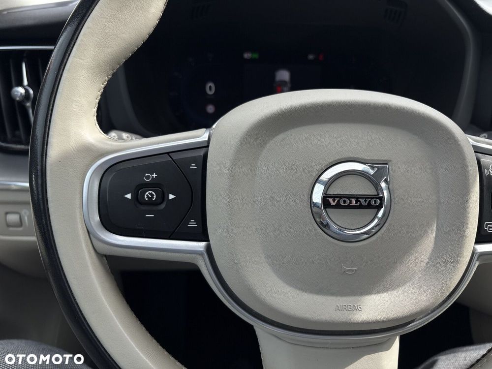 Volvo XC 60 - 17