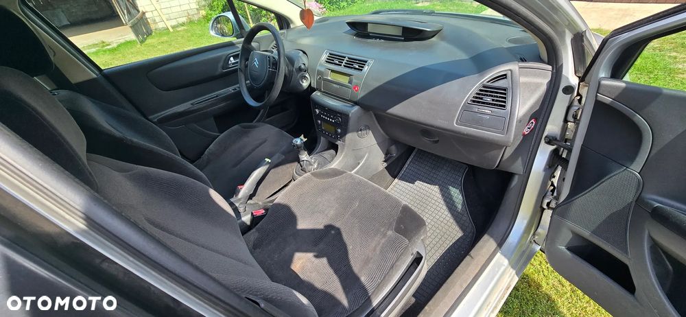 Citroën C4 1.6 HDi Impress - 9