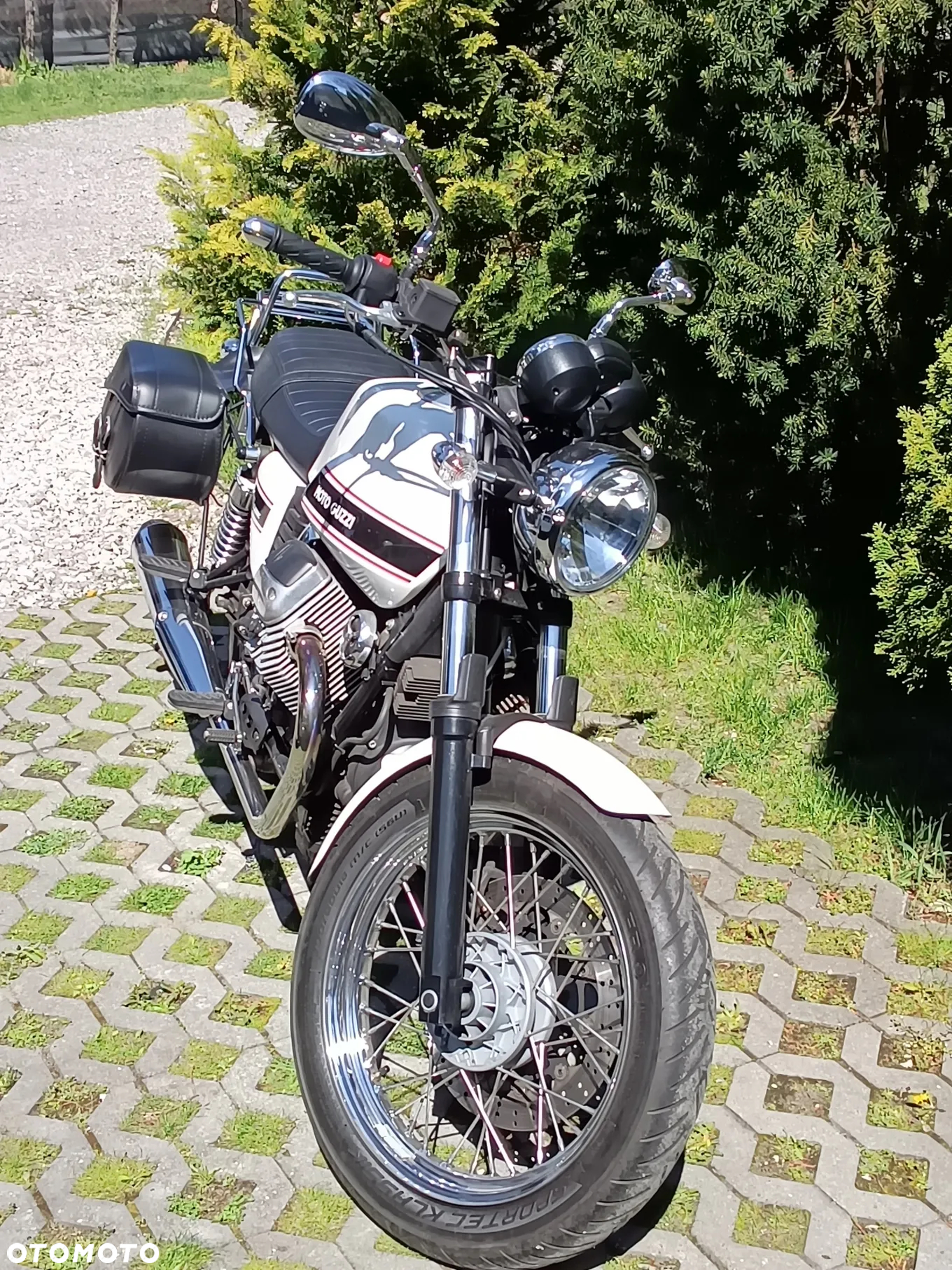 Moto Guzzi V7 - 3