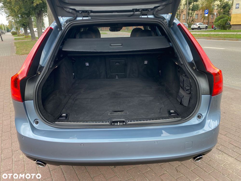 Volvo V90 D4 Inscription - 9