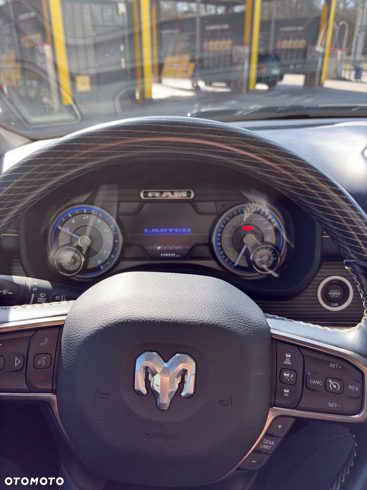 RAM 1500 Crew Cab Limited - 22