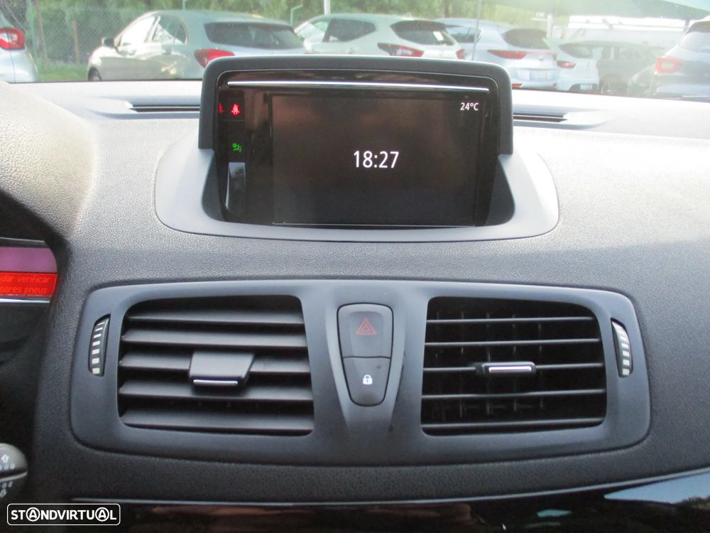 Renault Mégane Sport Tourer ENERGY dCi 110 Start & Stopp Bose Edition - 14