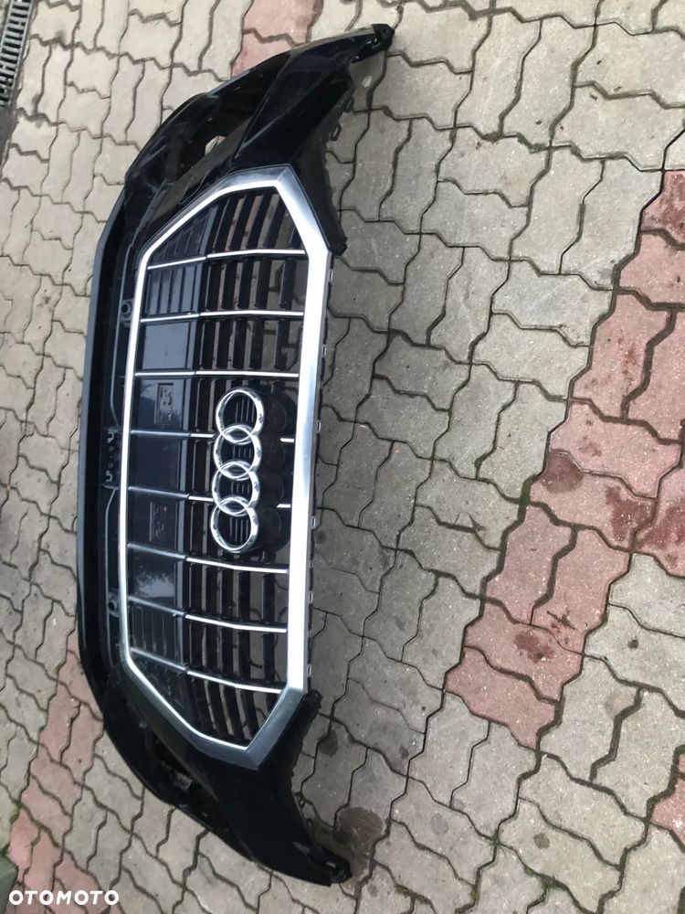 ZDERZAK AUDI Q3 83A 18-22 S-LINE PRZÓD GRILL - 7