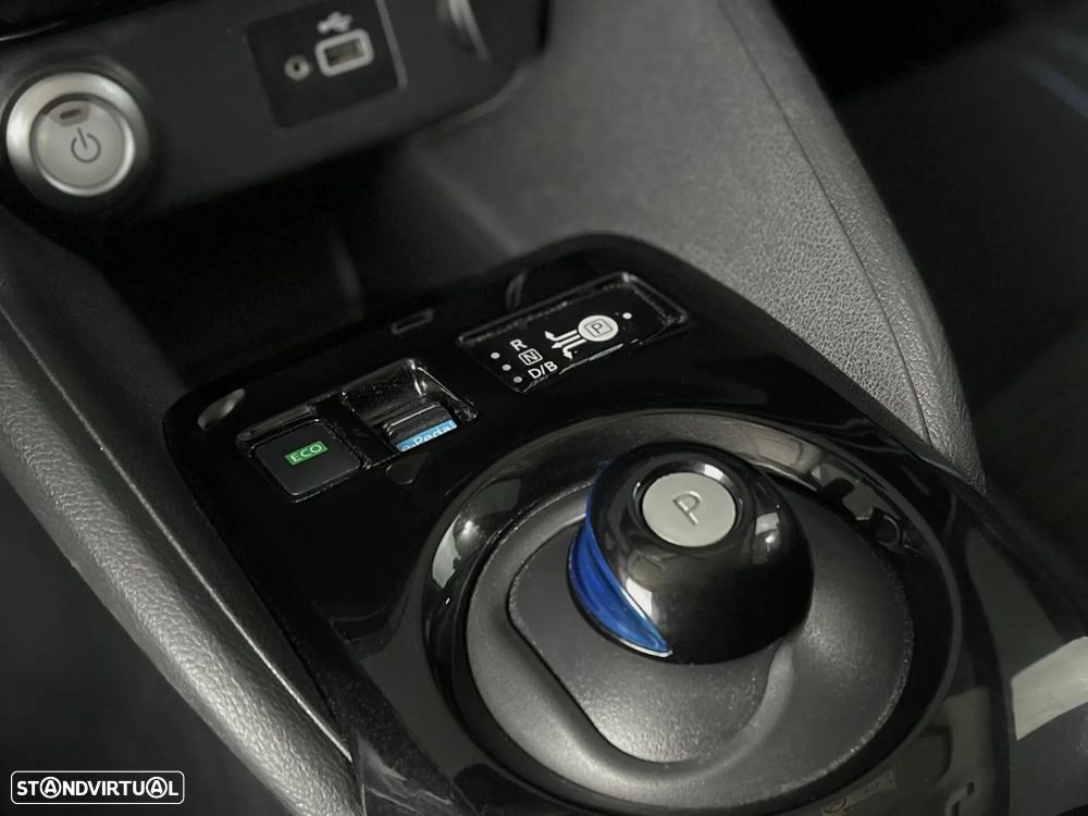 Nissan Leaf - 10