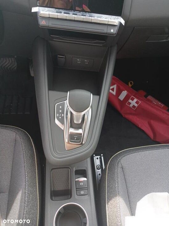 Renault Symbioz - 12