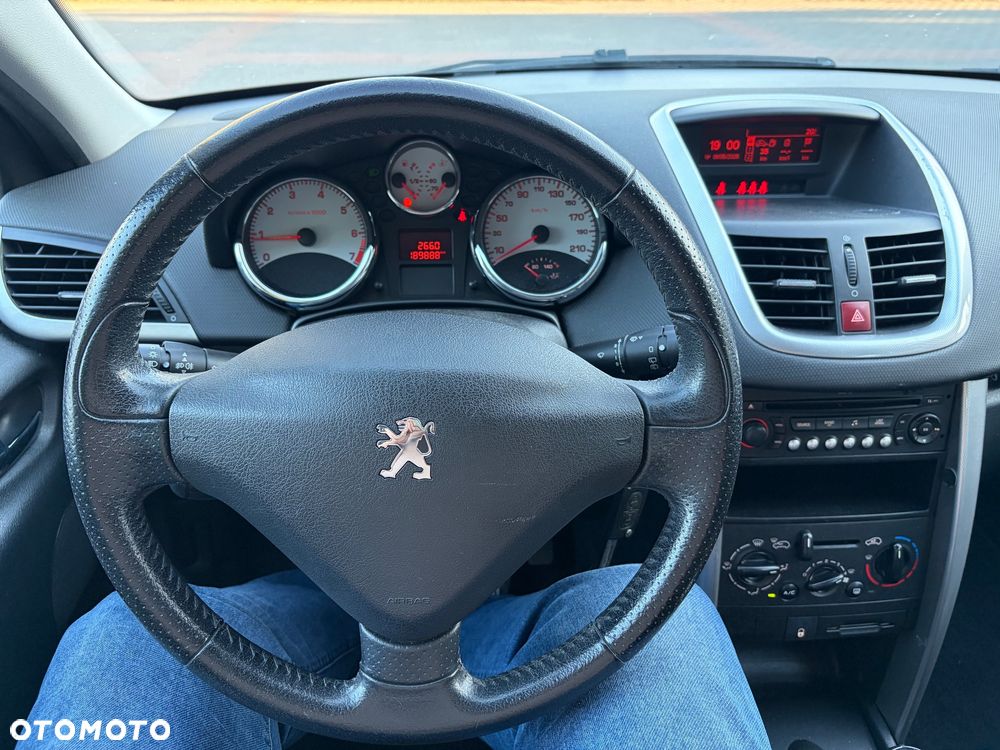 Peugeot 207 95 VTi Urban Style - 39