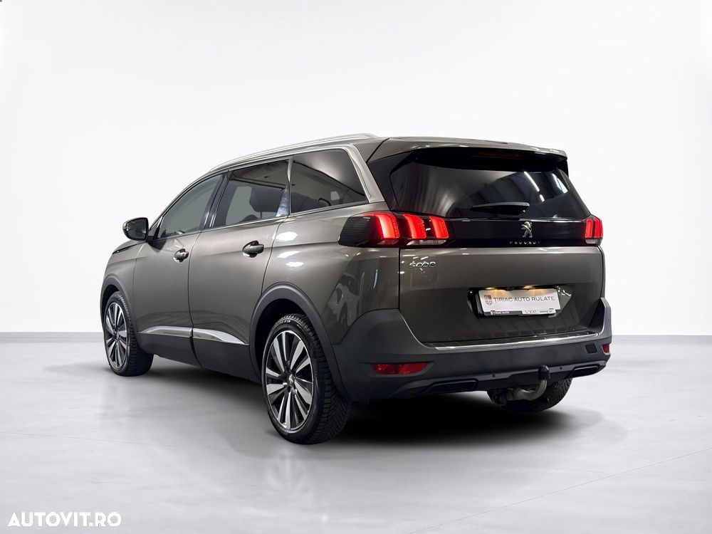 Peugeot 5008 - 4