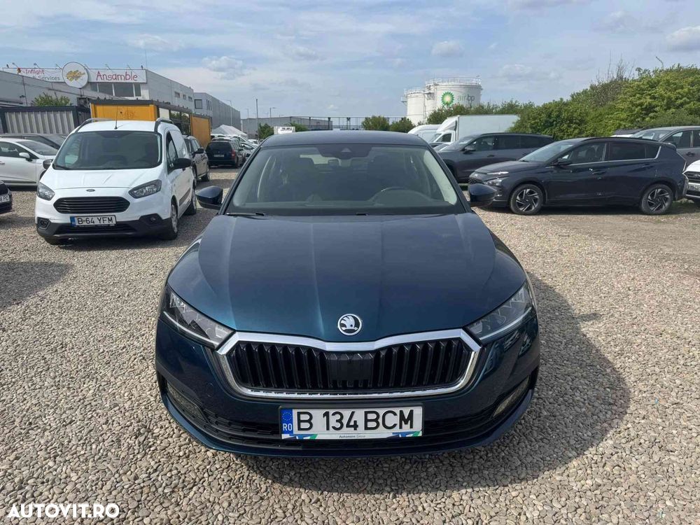 Skoda Octavia - 2