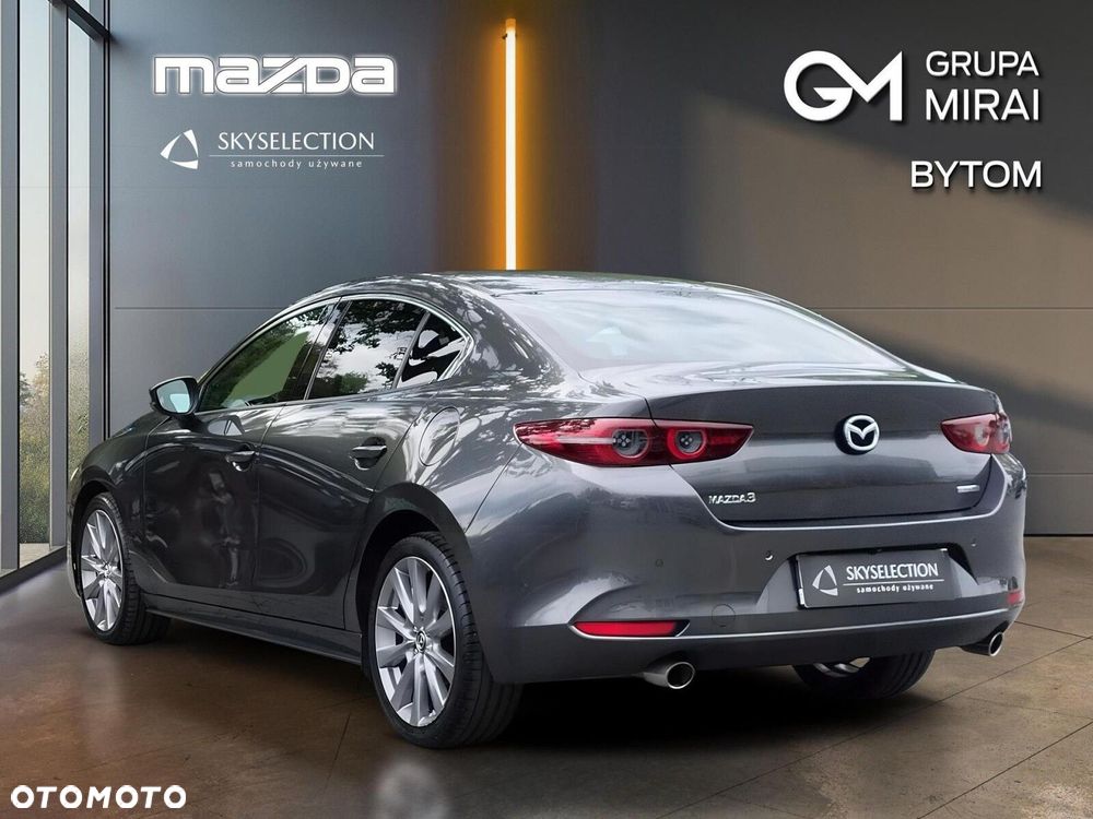 Mazda 3 2.0 mHEV Hikari - 4