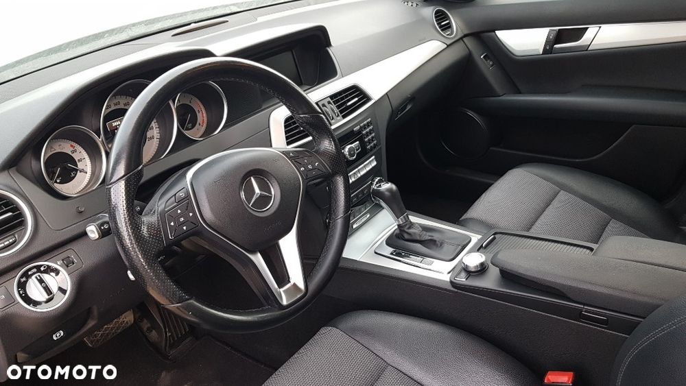 Mercedes-Benz Klasa C 220 CDI 7G-TRONIC Avantgarde Edition - 5