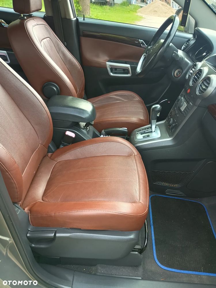 Opel Antara - 15