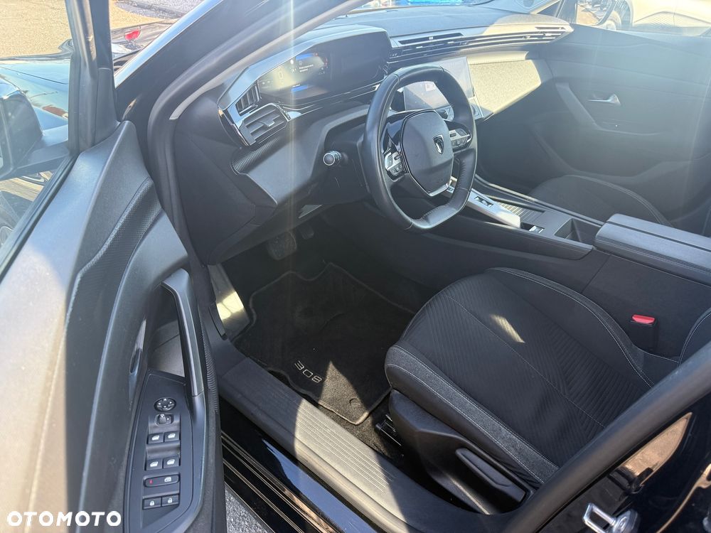 Peugeot 308 1.2 PureTech GPF Active Pack S&S EAT8 - 12