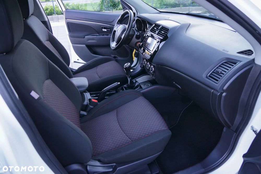 Mitsubishi ASX 1.6 2WD Diamant Edition+ - 24