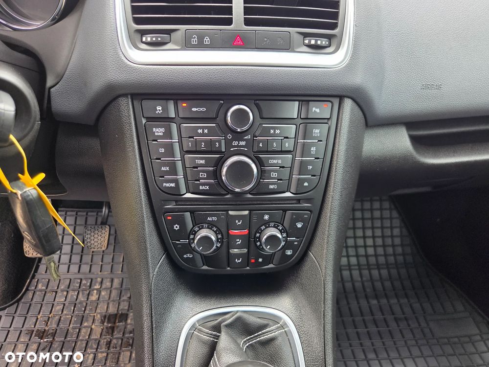 Opel Meriva 1.4 T Cosmo - 17