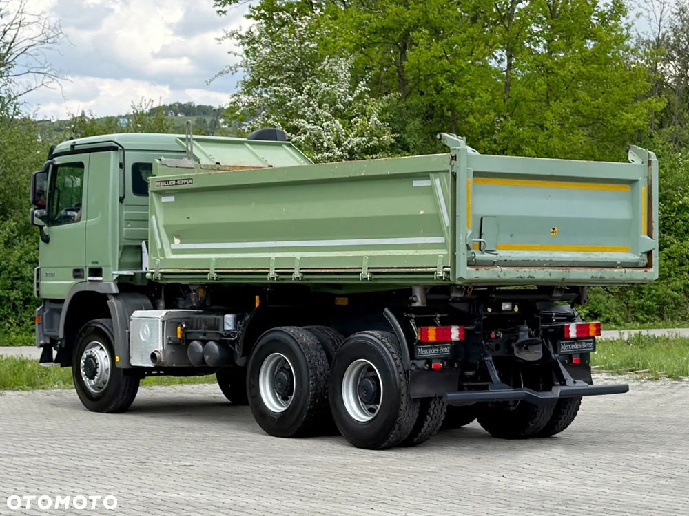 Mercedes-Benz ACTROS 3336 * Wywrotka 4,90 m * 6x6 * STAN BDB - 7
