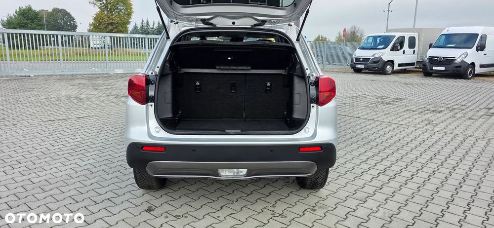 Suzuki Vitara 1.0 Boosterjet Premium 4WD - 15