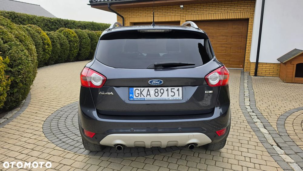Ford Kuga 2.0 TDCi Titanium - 4