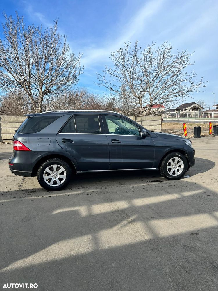 Mercedes-Benz ML 250 BlueTEC 4MATIC 7G-TRONIC - 4