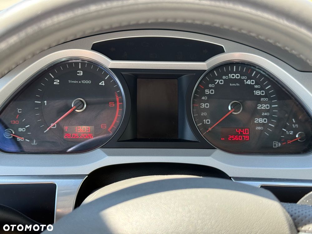 Audi A6 Avant 3.0 TDI Quattro Tiptronic - 27