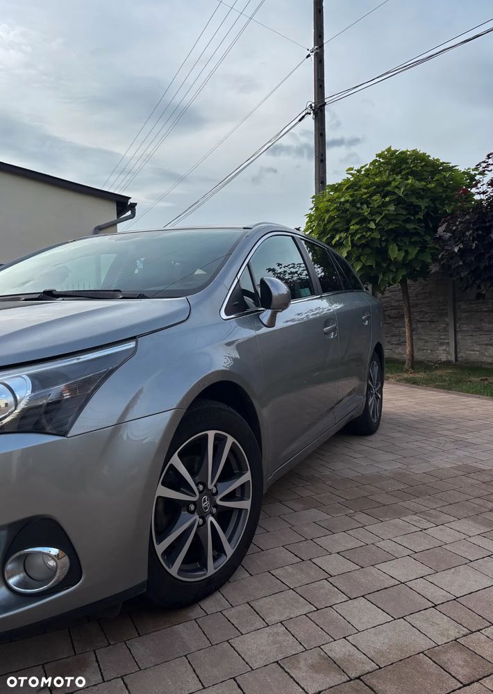 Toyota Avensis 2.0 D-4D PowerBoost Premium - 3