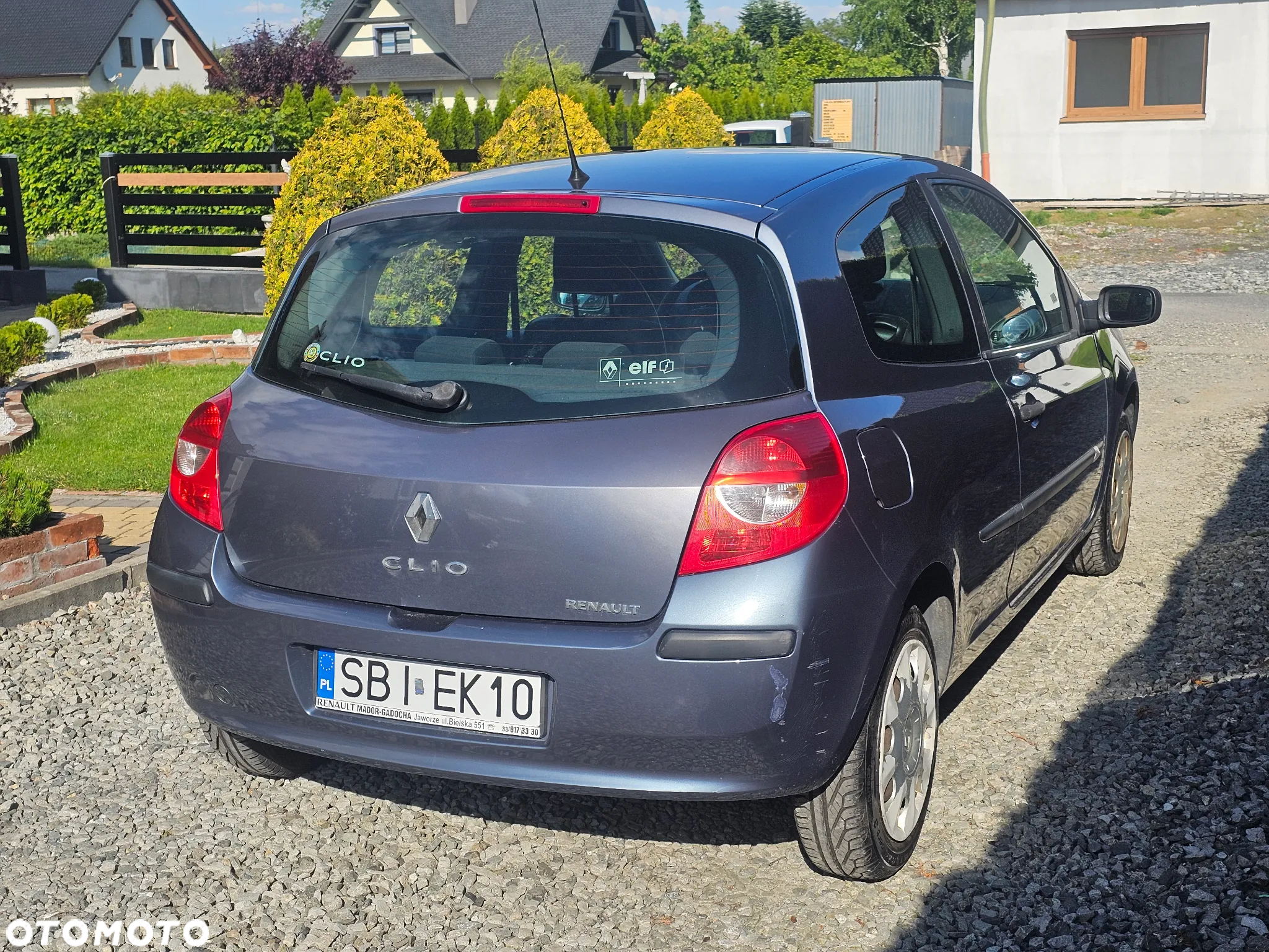Renault Clio - 11