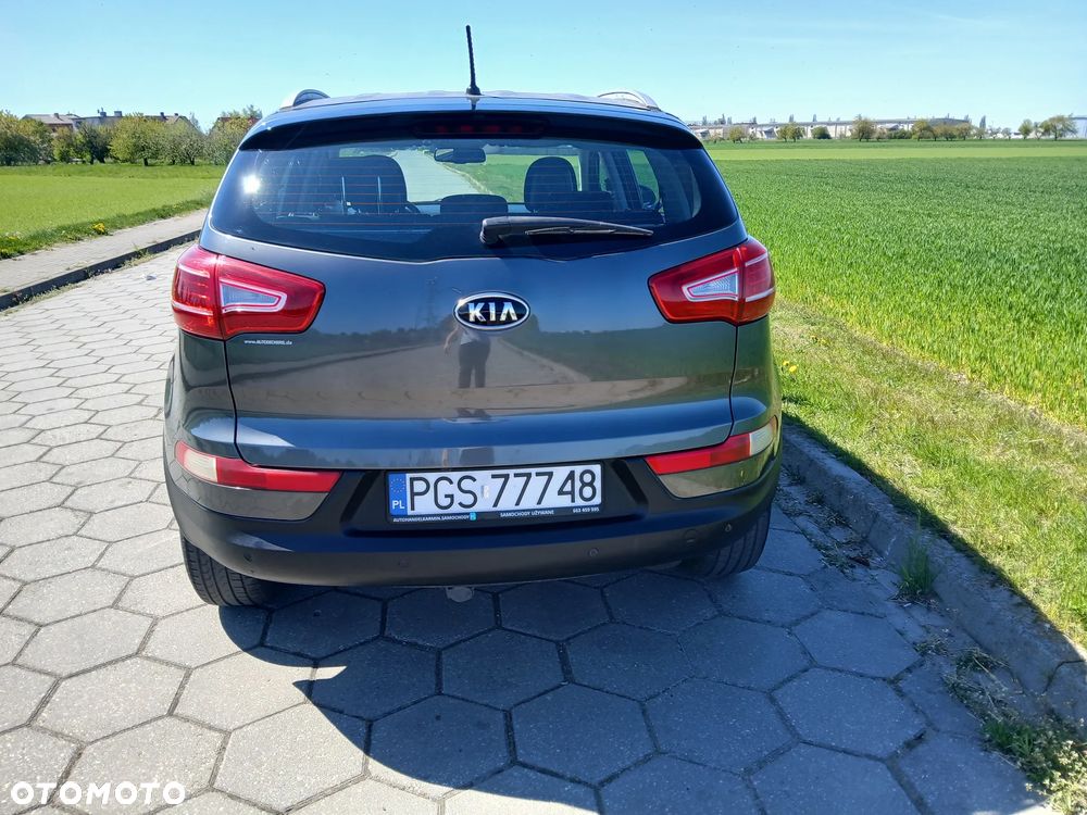 Kia Sportage 1.7 CRDI 2WD ISG Dream-Team Edition - 22