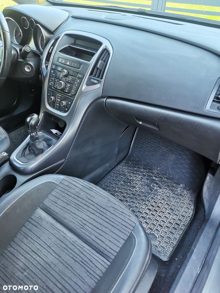 Opel Astra IV 1.6 Business EU6 - 6