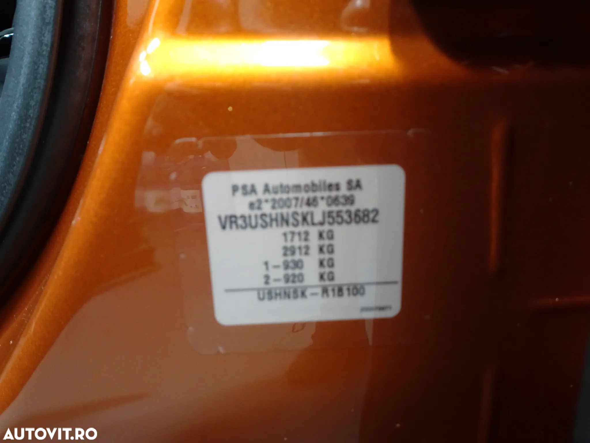 Peugeot 2008 1.2 L PureTech STT GT Line - 30