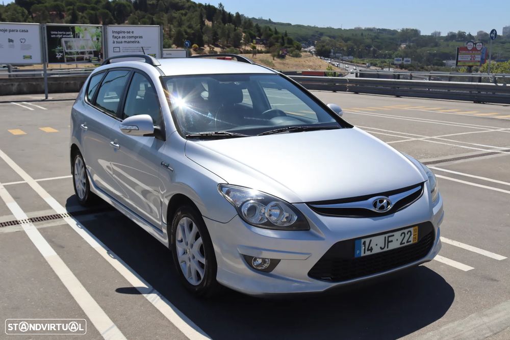 Hyundai i30 CW 1.4 CVVT Blue Comfort - 3