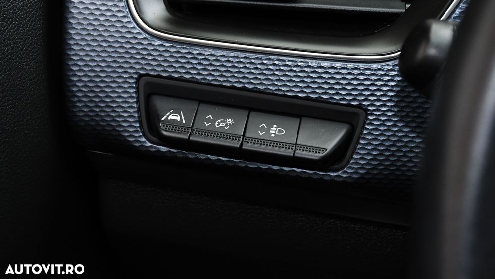 Renault Arkana E-TECH 145 Evolution - 21