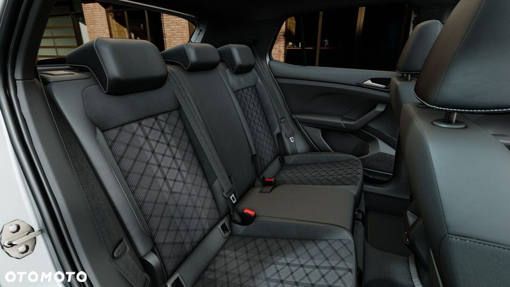 Volkswagen T-Cross - 13