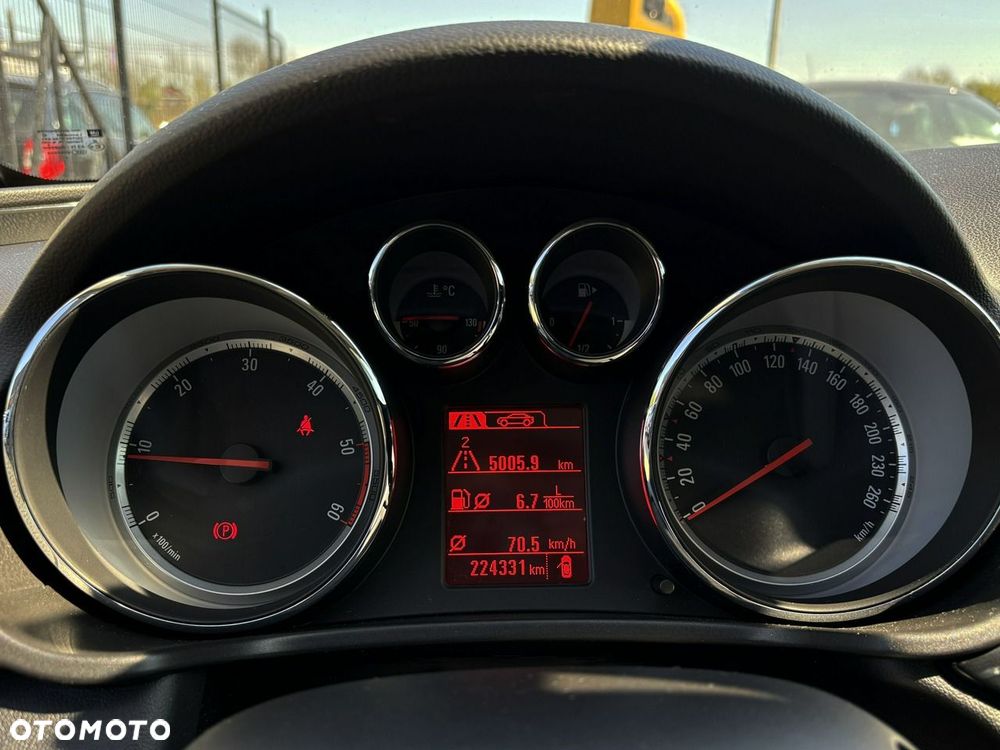 Opel Insignia 2.0 CDTI Innovation - 16