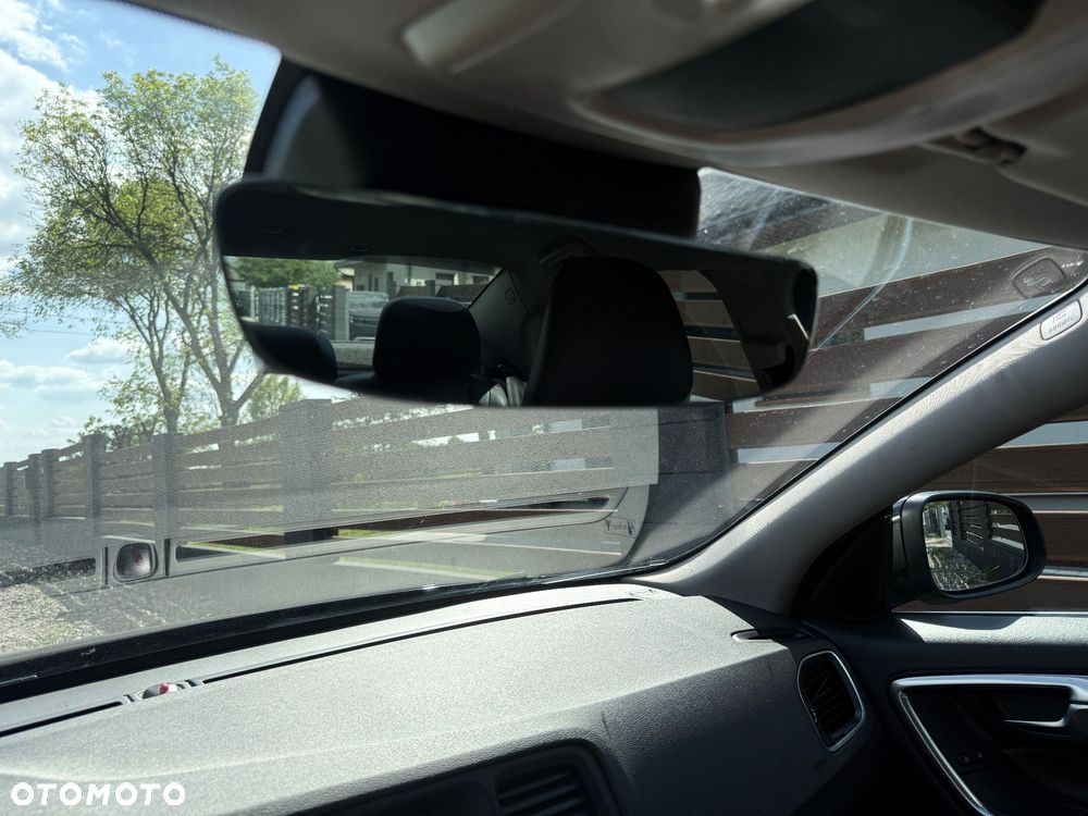 Volvo S60 D2 Geartronic Kinetic - 32