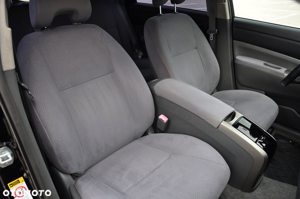 Toyota Prius 1.5 VVT-i Prestige - 21