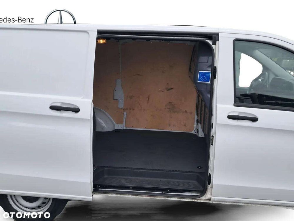 Mercedes-Benz vito . - 10