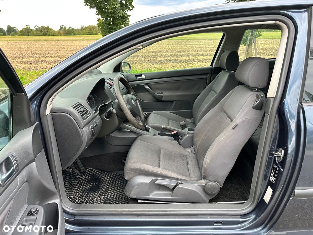 Volkswagen Golf 1.9 TDI Goal - 22