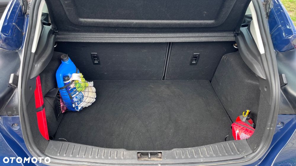 Ford Focus 1.5 TDCi SYNC Edition - 20